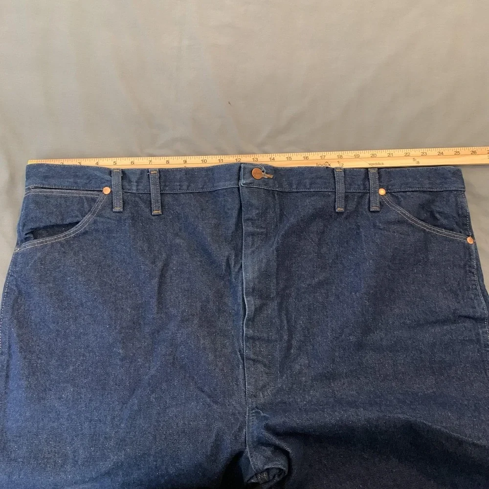 Wrangler Jeans Mens 52x32 Classic Fit 13MWZ Cowboy Western Denim Straight Leg - Picture 3 of 9